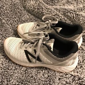New balance shoes